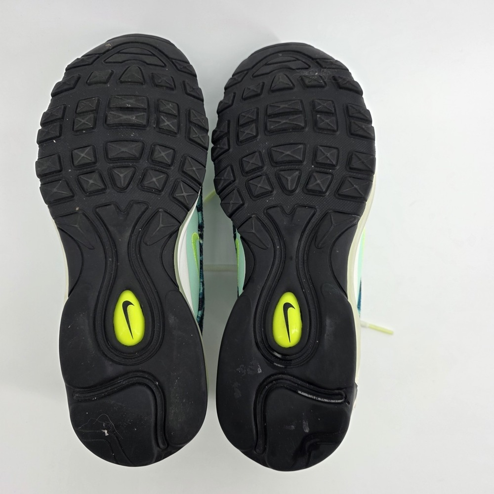 Nike Women's Air Max 97 DX3366-300 Green Camo/White Shoes NWOT Authentic 9.5 - Picture 3 of 6